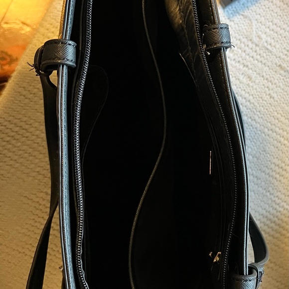 Guess shoulder bag - Picture 10 of 10